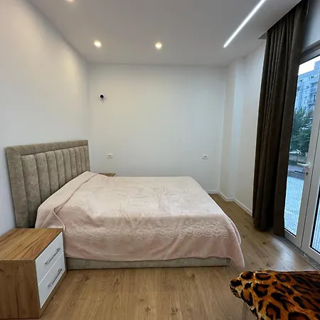 Azure Elegance Apartment