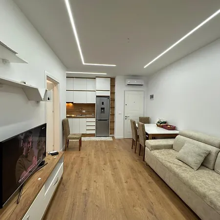 Azure Elegance Apartment